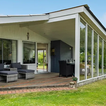 Casa vacanze Awesome In With Sauna *